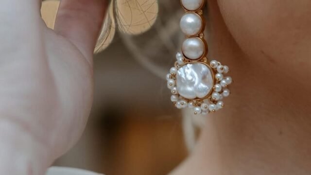 ME‑RA Jewellery handcrafted expressive piece for women