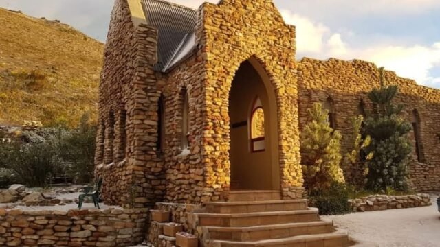 Heaven's View Mountain Venue mountaintop wedding in the Western Cape