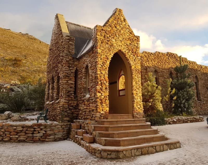 Heaven's View Mountain Venue mountaintop wedding in the Western Cape
