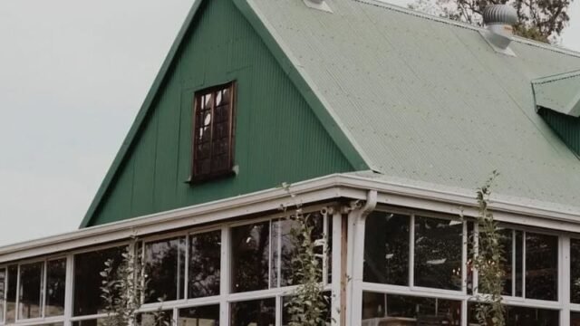 The Stone Cellar wedding venue in the Suikerbosrand River Valley