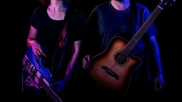 Me & Mr Green performing live at a South African wedding